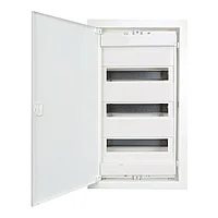 Пластиковый щиток встраиваемый 3*18 Белая дверь Practibox S /137548/(Legrand)